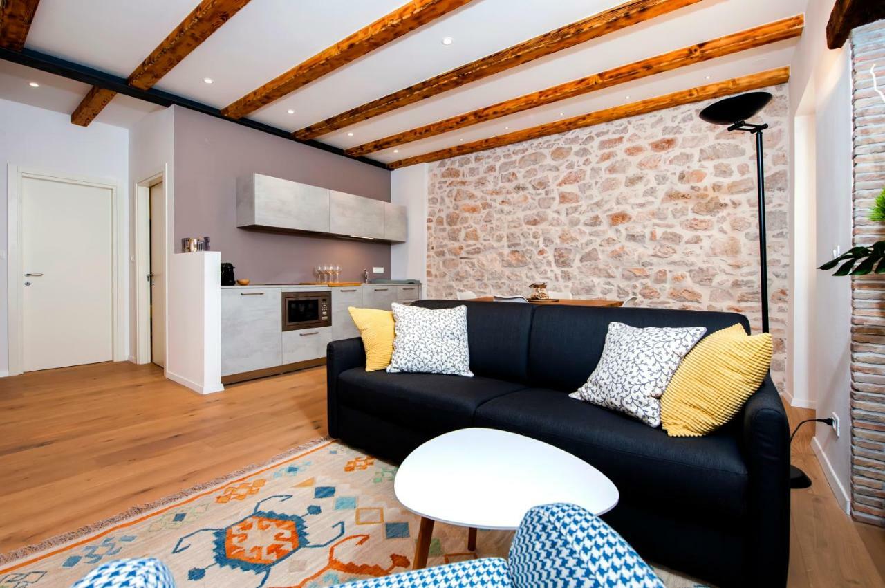 CENTAR Boutique Apartments Rovinj Extérieur photo